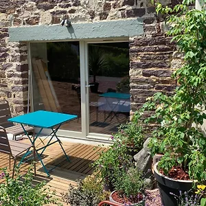 https://la-maison-des-lgendes.inbrittany.com