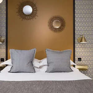 La Fayette 3*, Paris France